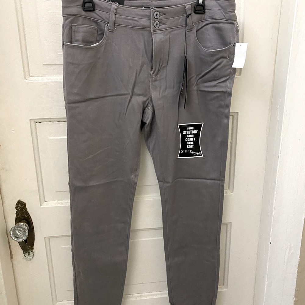 Gray Slim-Fit Stretch Pants
